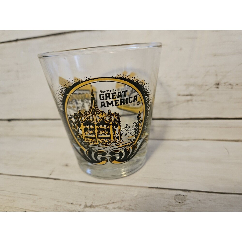Vintage Marriotts Great America Theme Park Bumper Cars Trolley Wiskey Glass